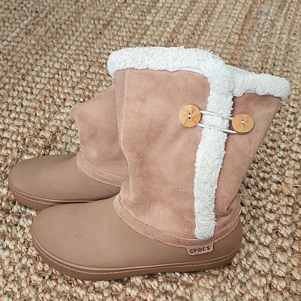 Crocs Tan Shearling-Lined Booties